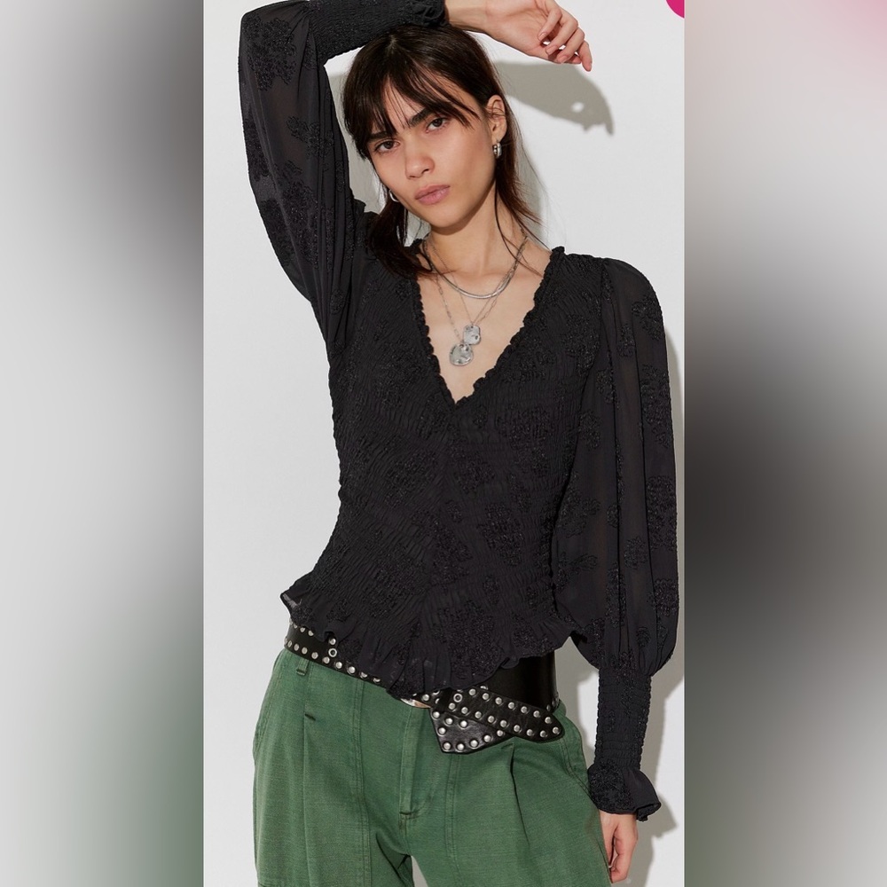 New ! Free People  Black V-Neck Women's Top